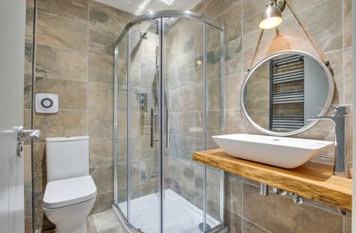 En suite Shower Room to Bedroom 2