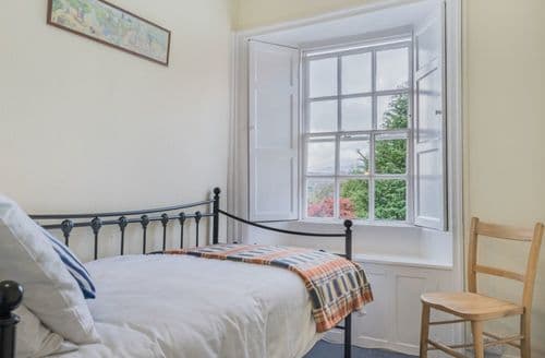 The first floor single bedroom