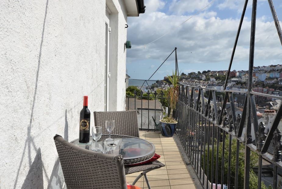 Brixham Apartment, 2 bedrooms, Brixham, Devon Snaptrip