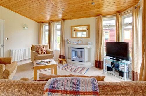 Sitting Room - View 4
