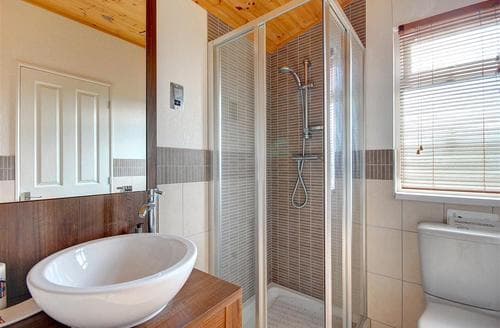 Bedroom 1 En-suite