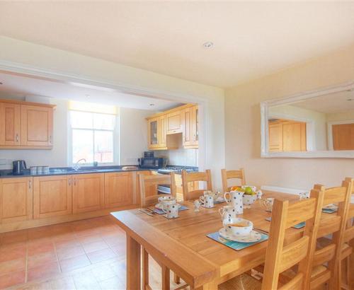 Dining table in kitchen 
