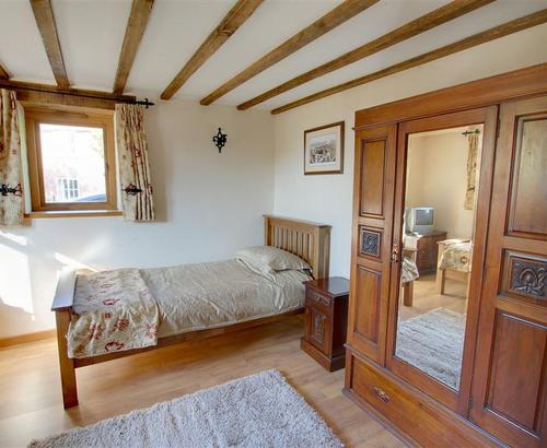 RH1056 Bedroom 2