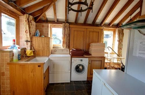 RH1056 Laundry Room