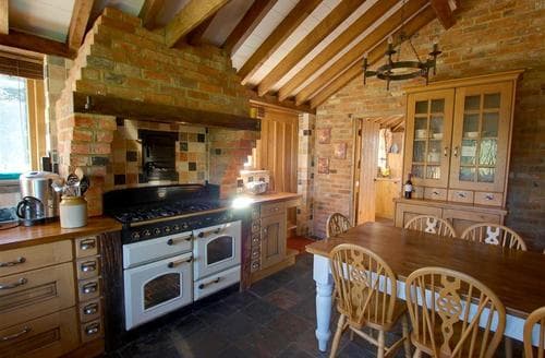 RH1056 Kitchen View 2