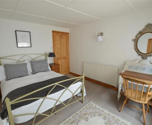 Bedroom 1 View 1