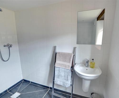 Wet Room - View 1