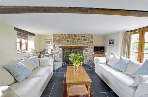 Sitting Room - View 2