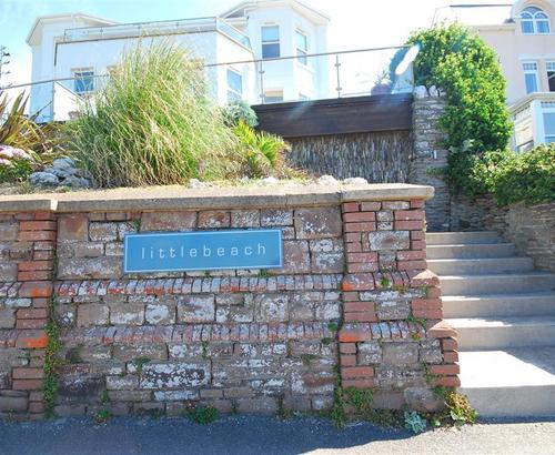 Front Entrance to Apartments