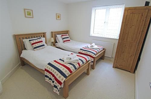 Bedroom 2 - View 1