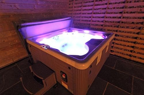 Jacuzzi