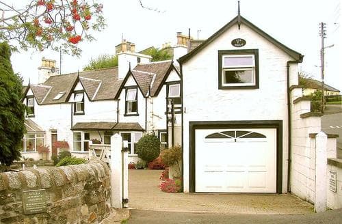 Exterior 1