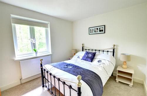 Bedroom 1 - View 1