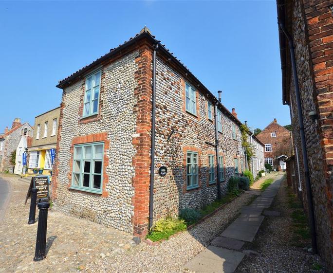 Exterior View 2
