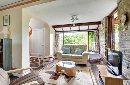 Sitting Room - View 2