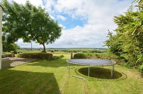 Trampoline