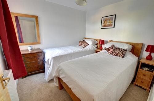 EK726 - Bedroom 2
