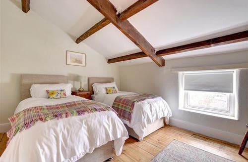 Bedroom 2 - View 2