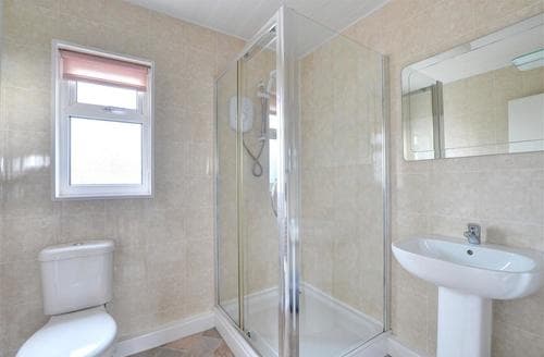 WAG556 - Bathroom