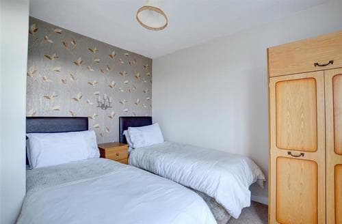 WAG556 - Twin Bedroom