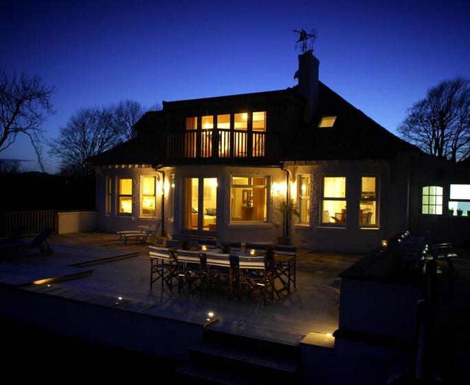 TRIGFA - Trigfa Exterior at Night
