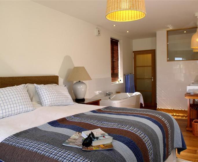 TRIGFA - Bedroom 2