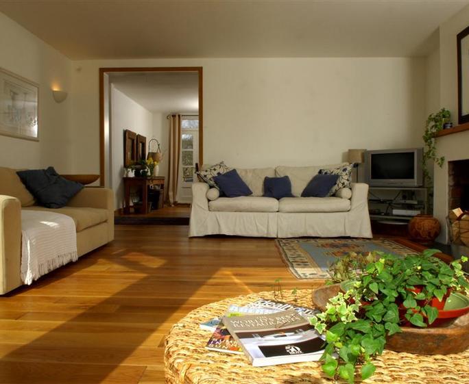 TRIGFA - Living Room View 1