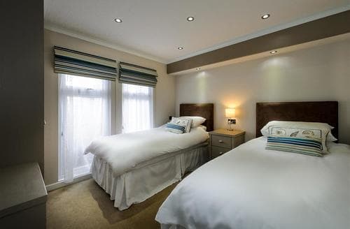 T34WAR - Twin Bedroom