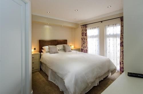 T34WAR - Double Bedroom - View 2