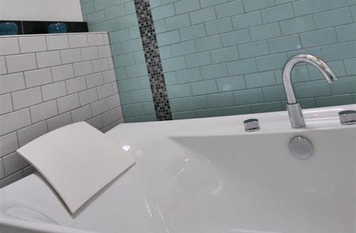 FL038_bath5.jpg