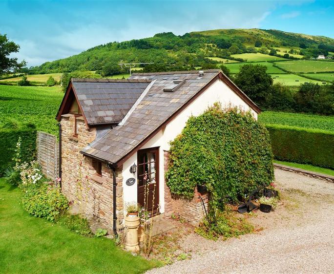 Clare's Cottage, Clare's Cottage, Abergavenny, Gwent Snaptrip