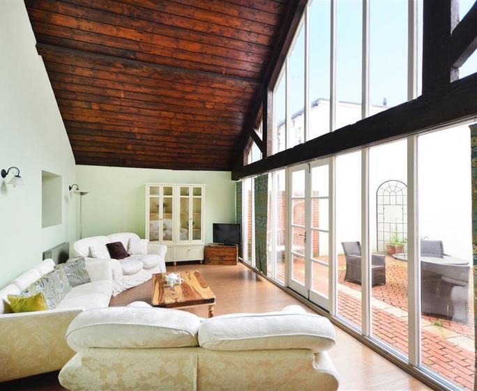 Sun room