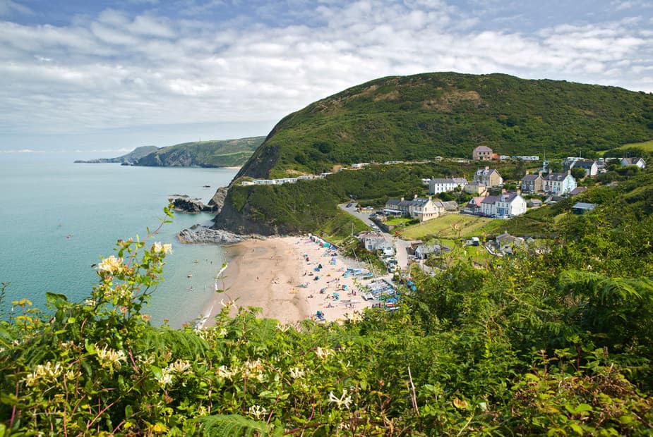 Tresaith beach