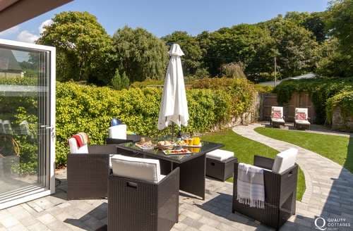 Little Haven holiday cottage with enclosed rear garden - sorry no pets
