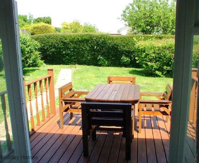 Sandpiper Holiday Cottage Paignton - Step out from