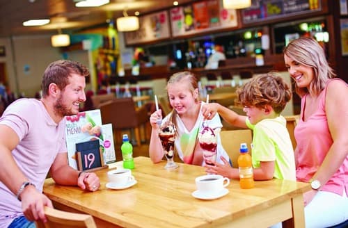 The Boathouse Bar and Restaurant<br />