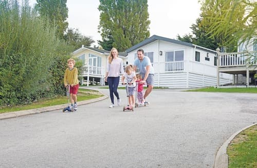 The park setting | Valley Farm, Clacton-on-Sea
