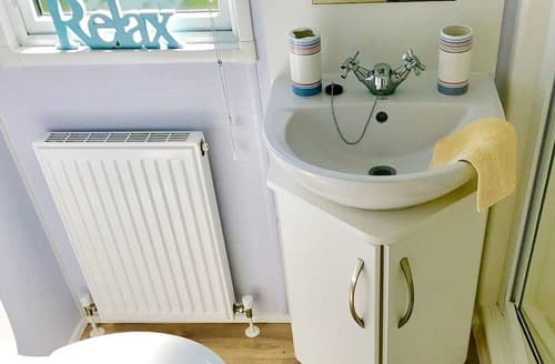 Superior Caravan 6 Pet | Barmouth Bay Holiday Park, Tal-Y-Bont, Gwynedd