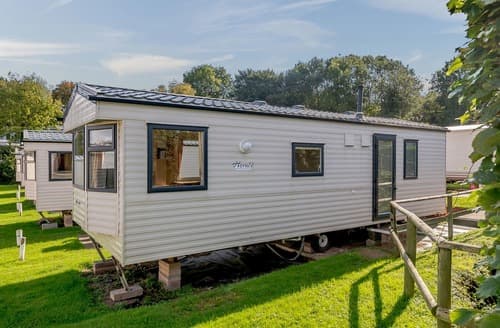 Shaldon Bronze | Shaldon Bronze Caravan - Devon Valley, Shaldon, Nr Teignmouth