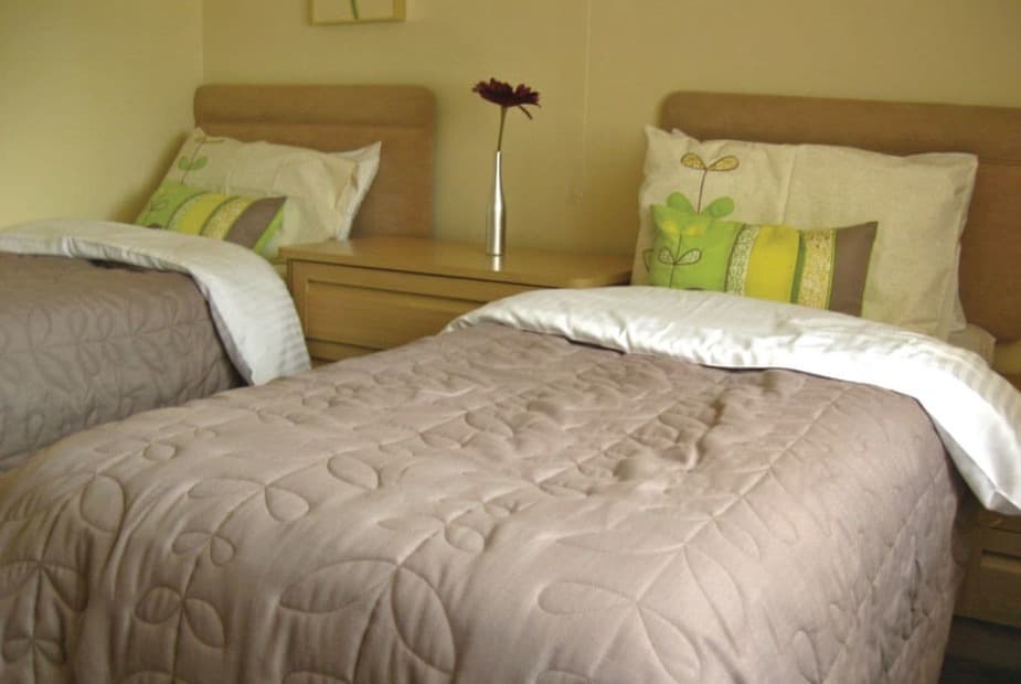 Weir Side Apartment