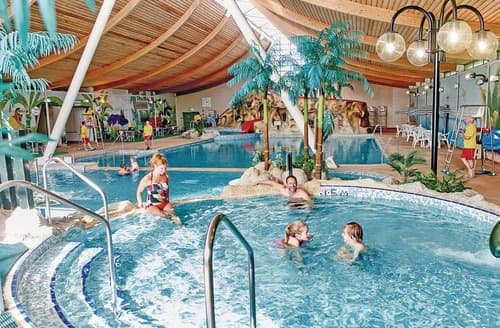 Indoor Tropical Waterworld | Vauxhall Holiday Park, Great Yarmouth