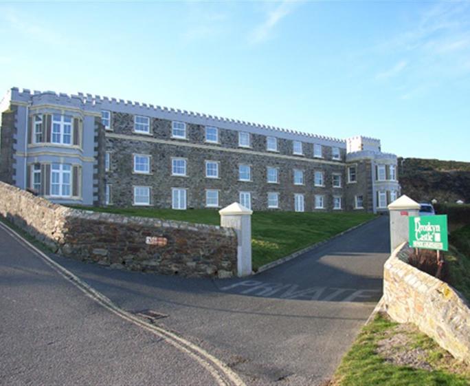 Droskyn castle apartments