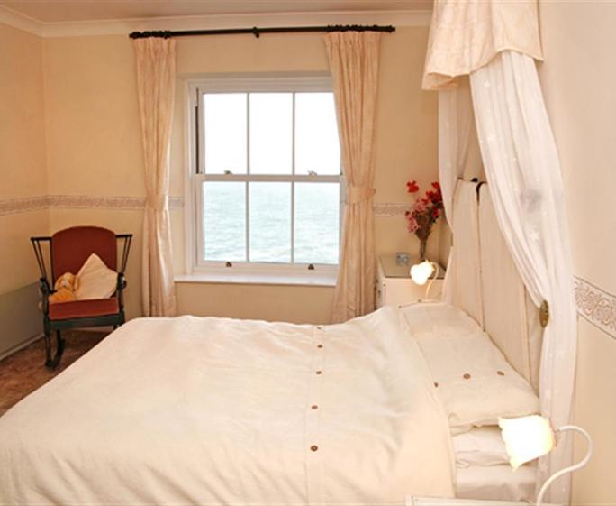 Droskyn castle 9 double bedroom
