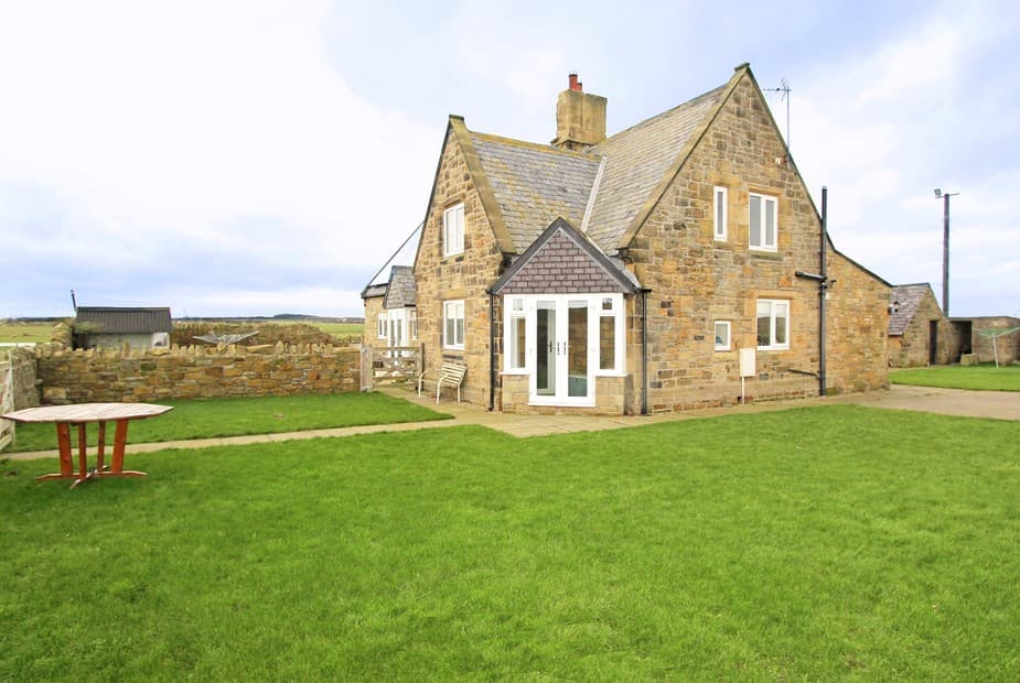 Idyllic stone-built cottage, perfect for families