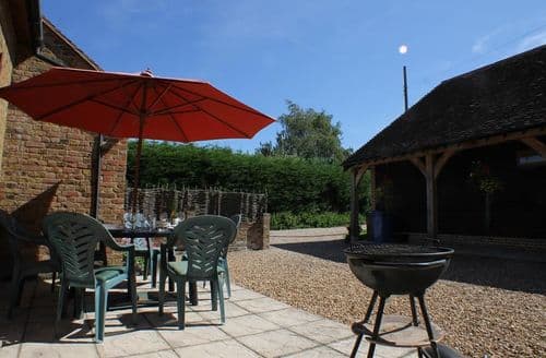 cottages with bbqs