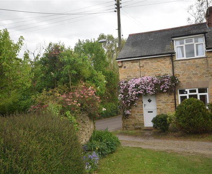 Whitehouse Cottage, Bradpole, Bridport