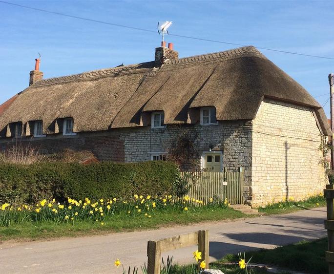 Herring Cottage, East Chaldon, Dorset 001