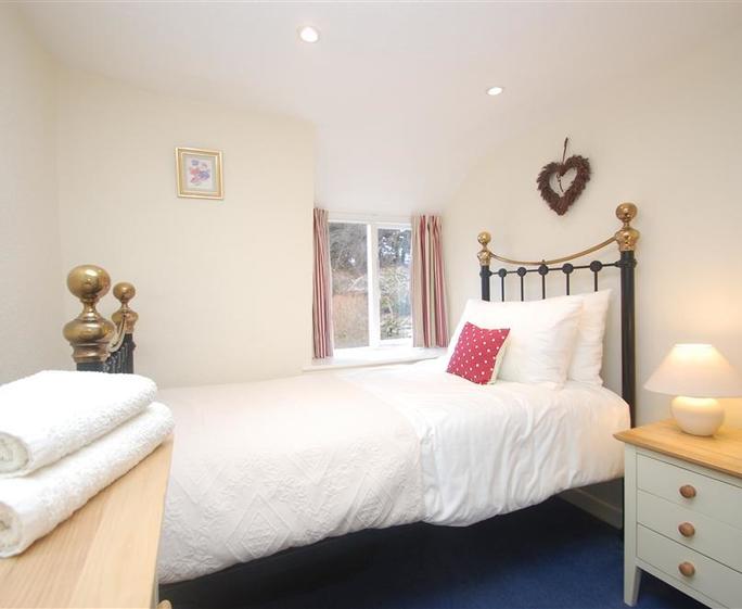 Primrose Cottage, Beaminster, Dorset.0034