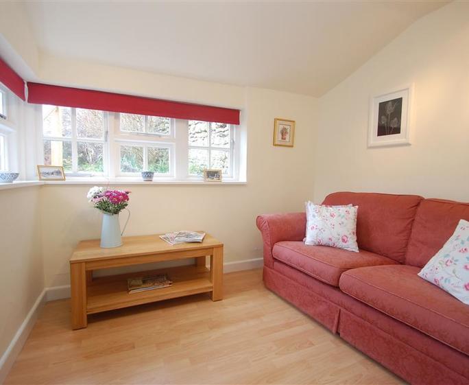 Primrose Cottage, Beaminster, Dorset.0040