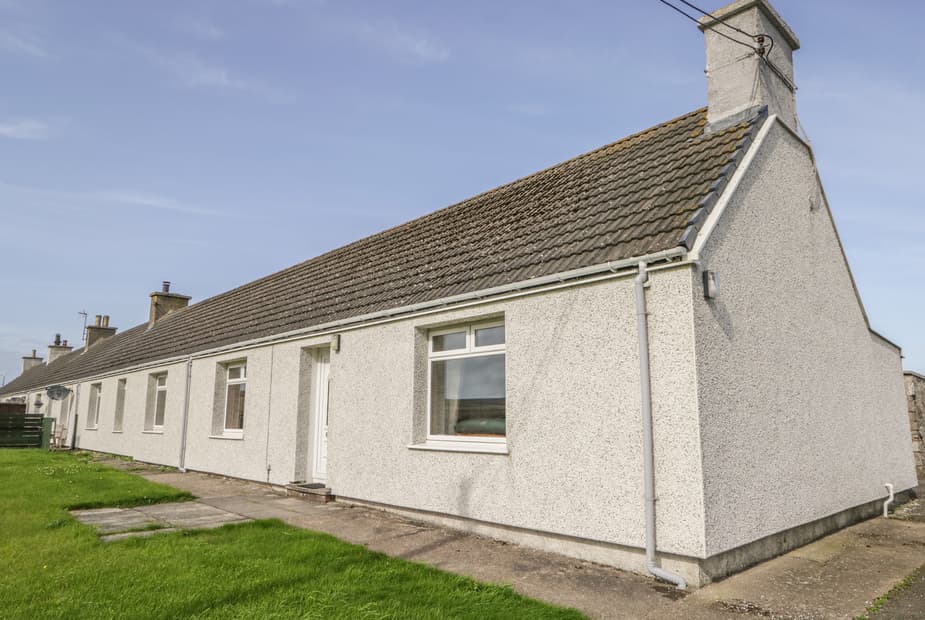 Scrabster Farm Cottage, Thurso, Northern Highlands & Cairngorms